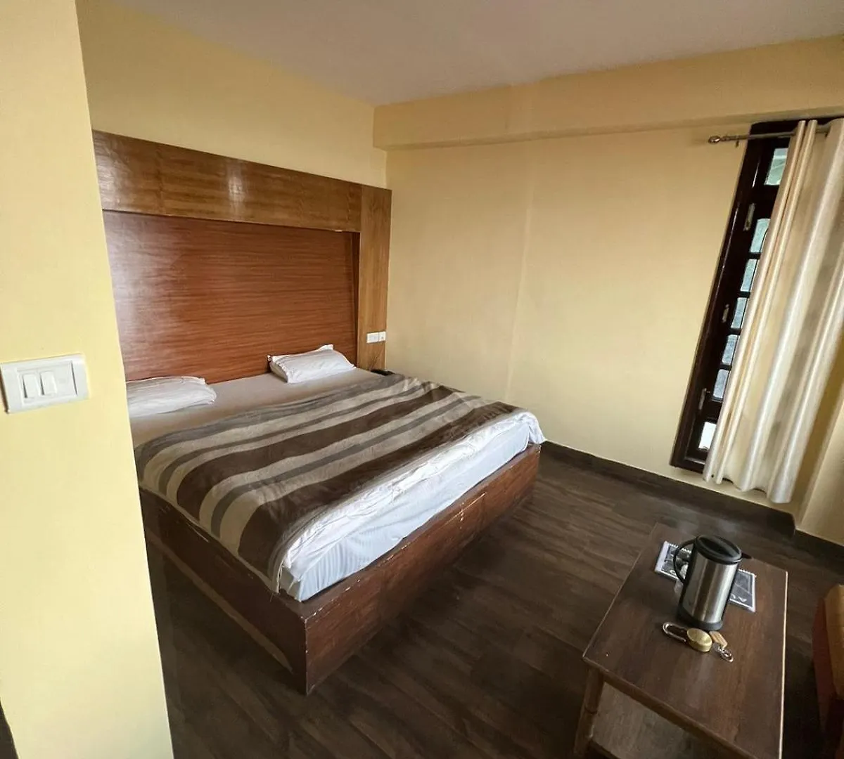 Hotel Gs Cottage Near Mall Road Shimla